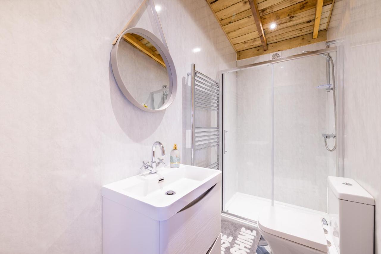 Den Of Joy Humberston Fitties Sleeps 6,Hot Tub,Log Burner Villa Cleethorpes Exterior foto
